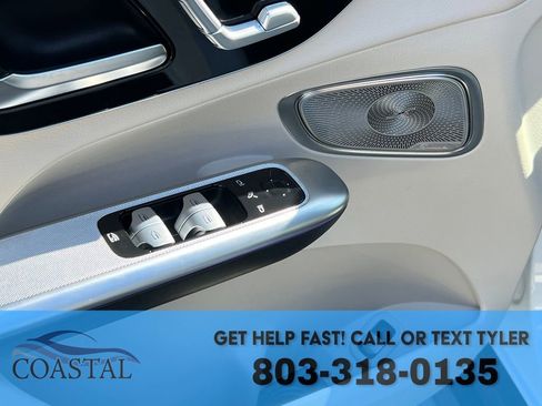 Used 2023 Mercedes-Benz GLC 300 4MATIC image 7