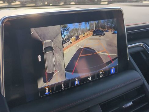 Used 2023 Chevrolet Tahoe RST w/ Sport Performance Package image 19