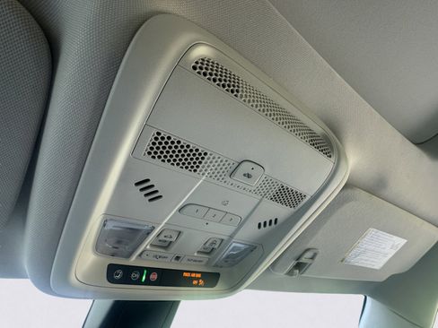 Certified 2024 Cadillac XT6 Premium Luxury w/ Technology Package image 32