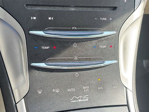 Used 2015 Lincoln MKZ w/ Equipment Group 101A Select image 17