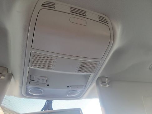 Used 2013 Volkswagen CC Sport image 27