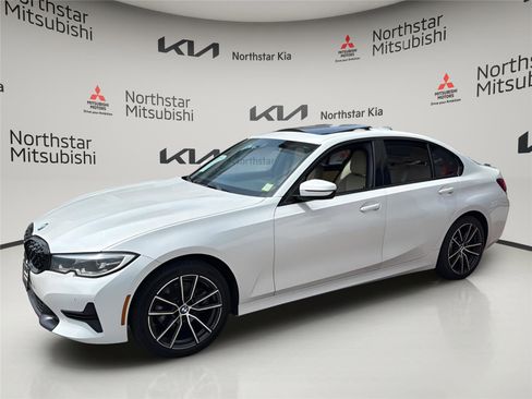 Used 2022 BMW 330i Sedan RWD image 2