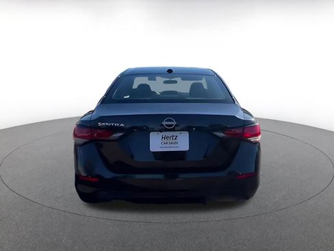 Used 2025 Nissan Sentra SV image 11