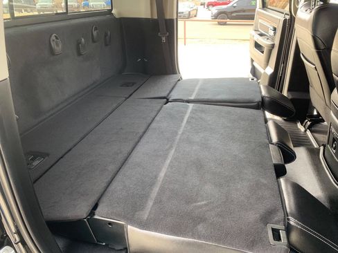 Used 2018 RAM 3500 Laramie w/ Convenience Group image 23