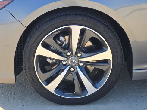 Used 2025 Acura TLX w/ Technology Package FWD image 12