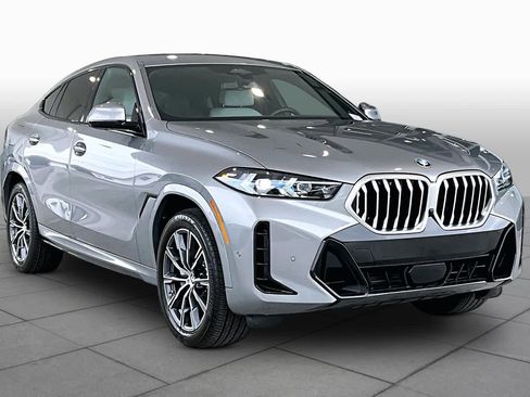 Certified 2026 BMW X6 xDrive40i AWD/4WD image 2