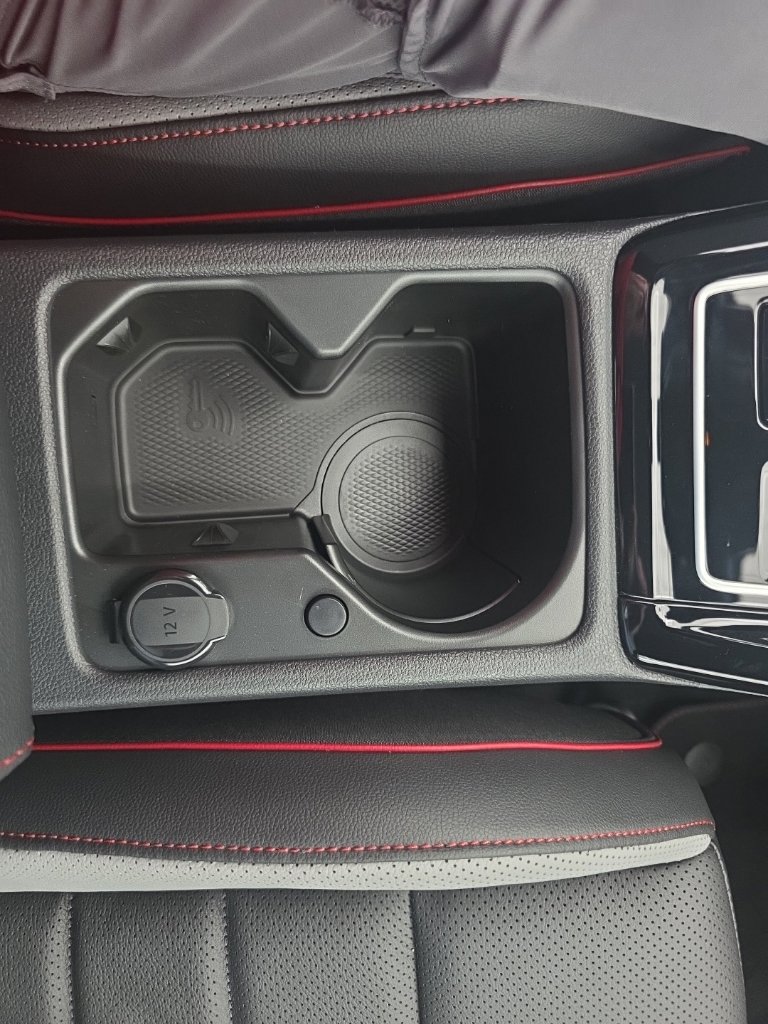 New 2026 Volkswagen GTI SE FWD image 29