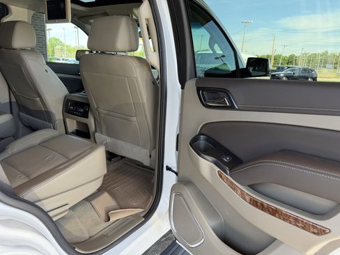 Used 2020 Chevrolet Tahoe Premier RWD image 32