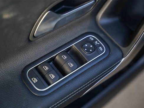 Used 2022 Mercedes-Benz A 220 image 19