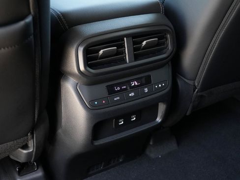 New 2026 Honda Pilot image 20