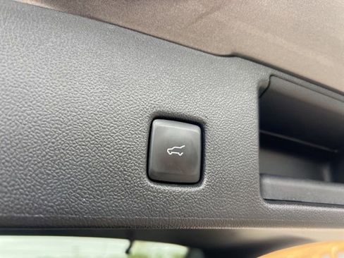 Certified 2023 Ford Escape ST-Line Select w/ Tech Pack #1 AWD/4WD image 23