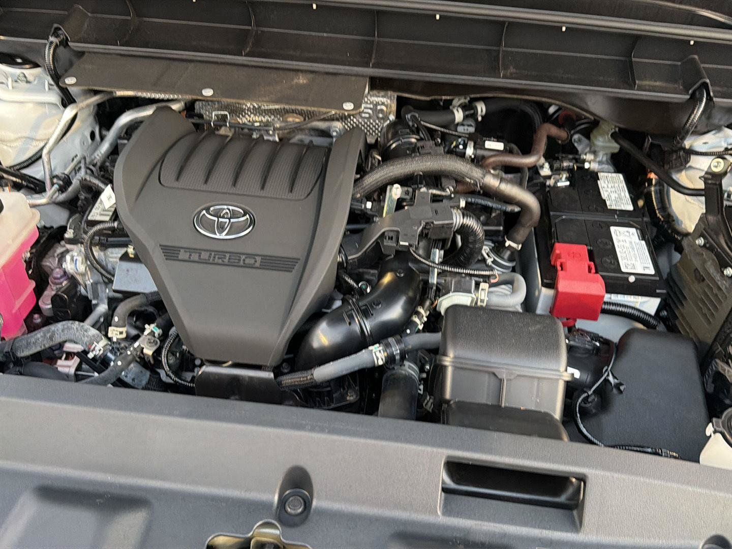 Certified 2023 Toyota Highlander XLE FWD image 37