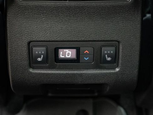 New 2026 Nissan Rogue Platinum AWD/4WD image 9