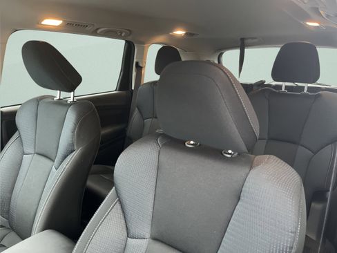 Used 2024 Subaru Ascent Premium w/ Convenience Package image 15