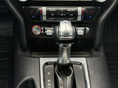 Used 2020 Ford Mustang GT Premium w/ Black Accent Package RWD image 4