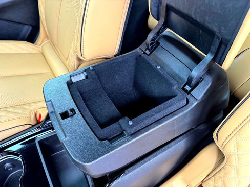 Used 2023 Jeep Grand Cherokee L Summit image 22