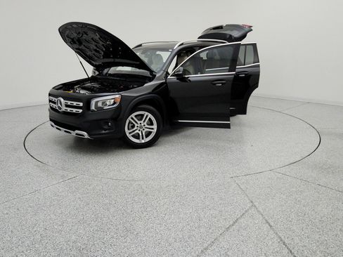 Certified 2021 Mercedes-Benz GLB 250 image 9