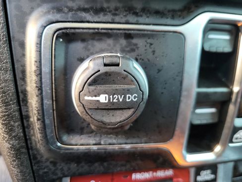 Used 2024 Jeep Wrangler Unlimited Rubicon 4xe w/ Technology Group image 32