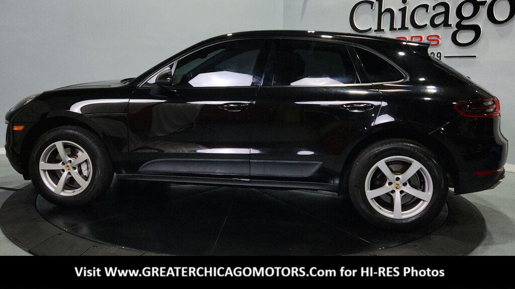Used 2018 Porsche Macan AWD/4WD image 7