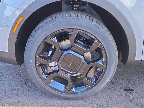 New 2026 Kia Sorento SX image 6