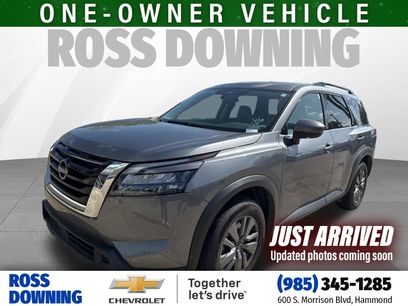 Used 2024 Nissan Pathfinder SV
