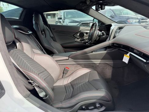 Used 2026 Chevrolet Corvette Z06 RWD image 22