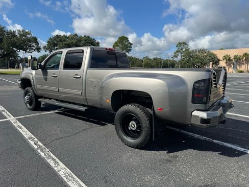 Used 2013 Chevrolet Silverado 3500 LTZ w/ LTZ Plus Package image 8