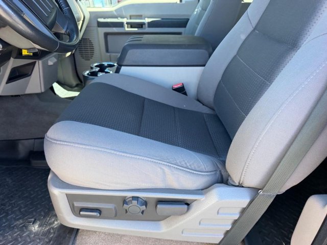 Used 2010 Ford F250 4x4 Crew Cab Super Duty image 18