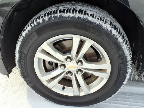 Used 2012 Chevrolet Equinox LT w/ Driver Convenience Package image 9