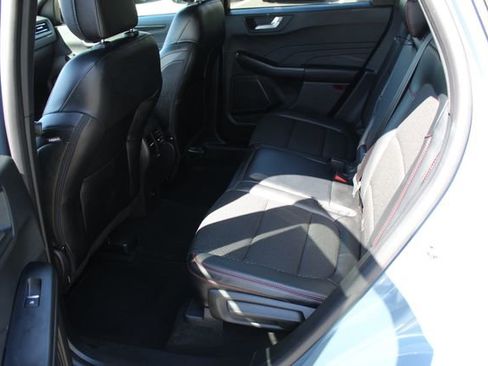 Used 2025 Ford Escape ST-Line w/ Tech Pack #1 AWD/4WD image 15