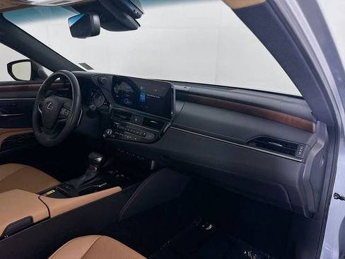 Used 2023 Lexus ES 350 w/ Premium Package FWD image 26
