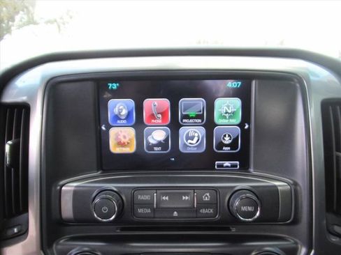 Used 2018 Chevrolet Silverado 1500 LT image 22