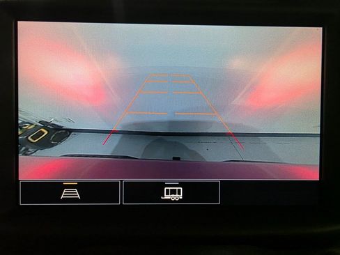 Used 2022 Chevrolet Silverado 1500 LT Trail Boss w/ Convenience Package II image 9