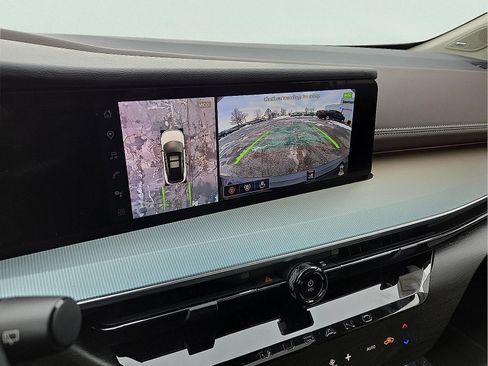 New 2026 Nissan Murano Platinum w/ Technology Package AWD/4WD image 16