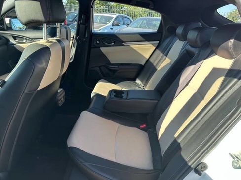 Used 2019 Honda Civic Sport Touring image 11