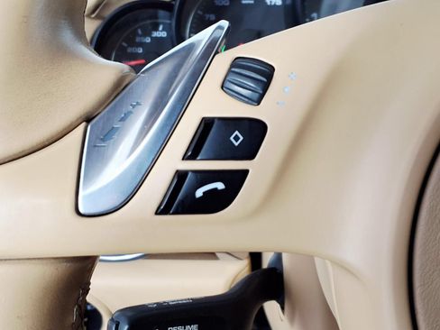Used 2012 Porsche Cayenne S AWD/4WD image 19