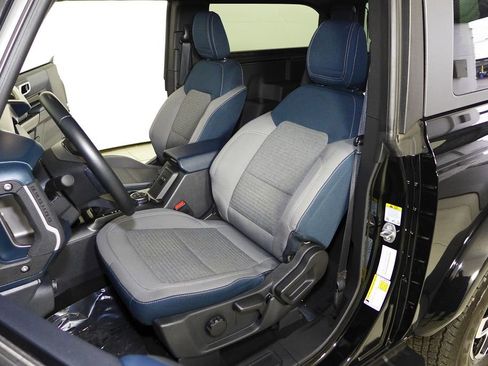 Used 2023 Ford Bronco Outer Banks image 22