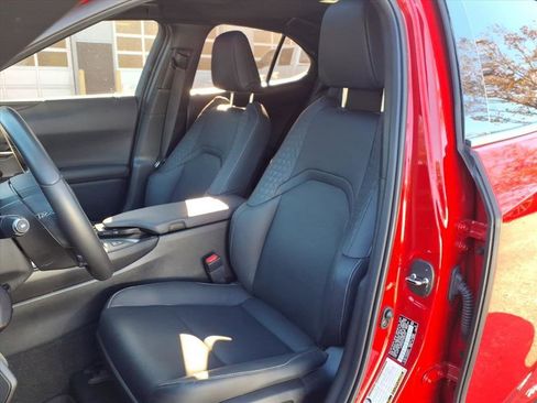 Used 2022 Lexus UX 250h w/ Premium Package AWD/4WD image 11