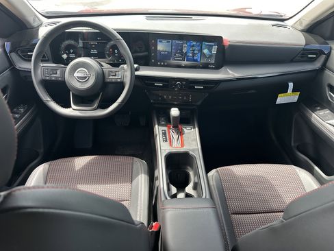New 2026 Nissan Kicks SR FWD image 16