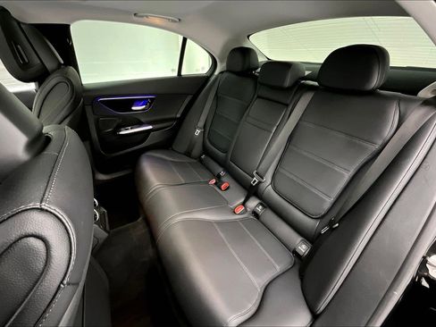 Used 2023 Mercedes-Benz C 300 Sedan image 18