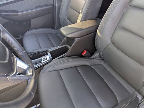 Used 2023 Chevrolet TrailBlazer ACTIV w/ Convenience Package image 19