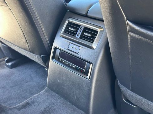 Certified 2024 MAZDA CX-90 Plug-In Hybrid w/ Preferred AWD/4WD image 22