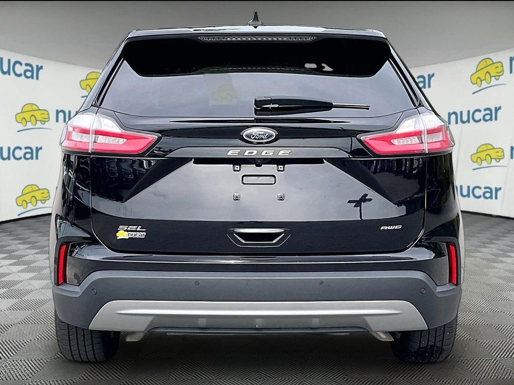 Used 2024 Ford Edge SEL AWD/4WD image 5