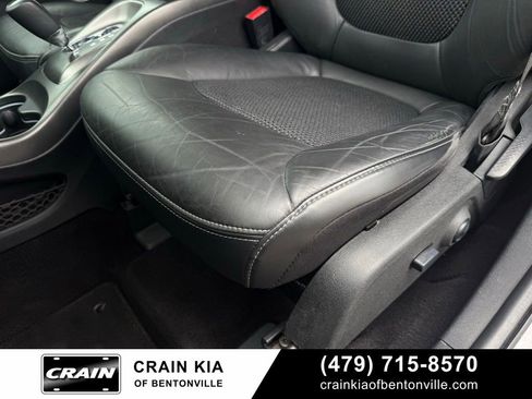 Used 2018 Dodge Journey Crossroad AWD/4WD image 23
