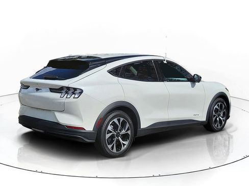 Certified 2025 Ford Mustang Mach-E Select RWD image 3