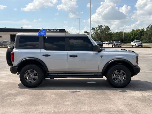 Used 2024 Ford Bronco Big Bend AWD/4WD image 8