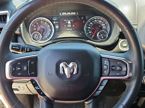 Used 2025 RAM 1500 Laramie AWD/4WD image 19
