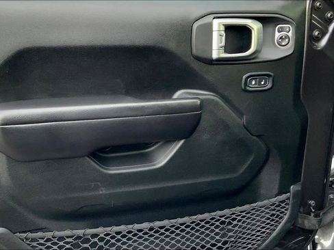 Used 2020 Jeep Wrangler Unlimited Sport S image 20