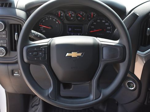 New 2026 Chevrolet Silverado 1500 W/T w/ WT Value Package AWD/4WD image 18