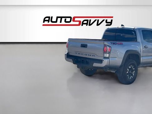 Used 2021 Toyota Tacoma TRD Off-Road w/ Technology Package AWD/4WD image 7